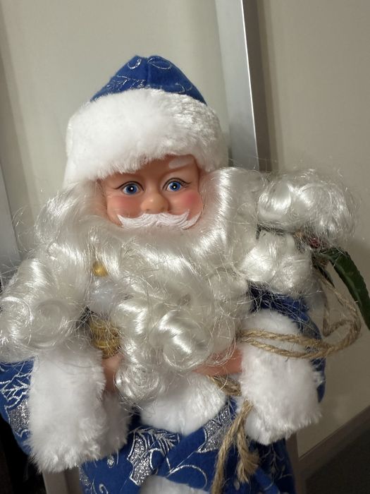 Дед Мороз музыкальный 45 см