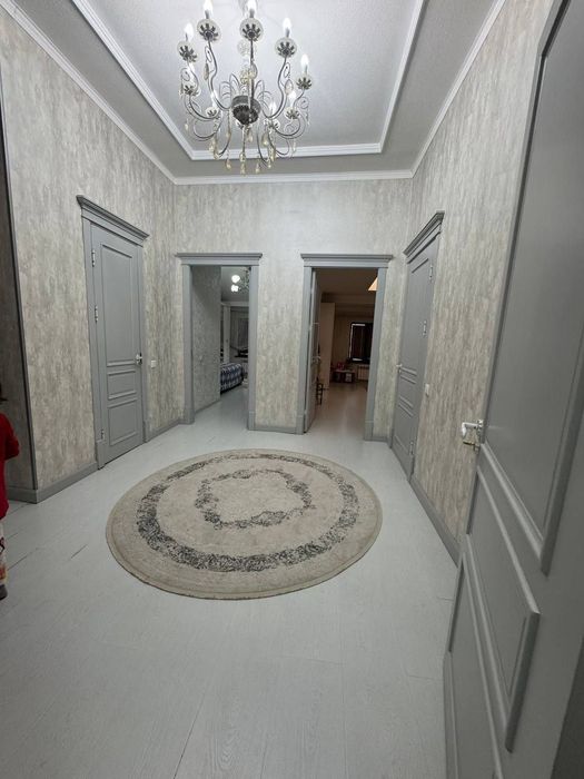 Коттедж евро дом. Мирзо Улугбекский район Чингельди
Соток 2,7  Площадь