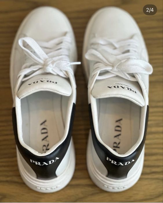 Кроссовки Prada