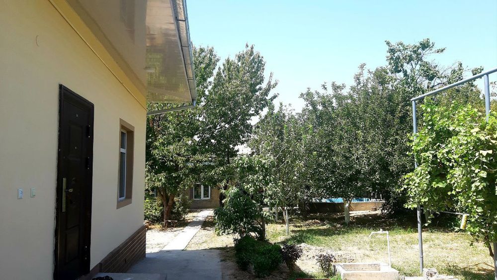 Uchastka UCH QAHRAMONDA 7 sotxli  sotiladi