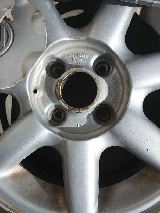 Оригинални алуминиеви джанти 14 цола VW