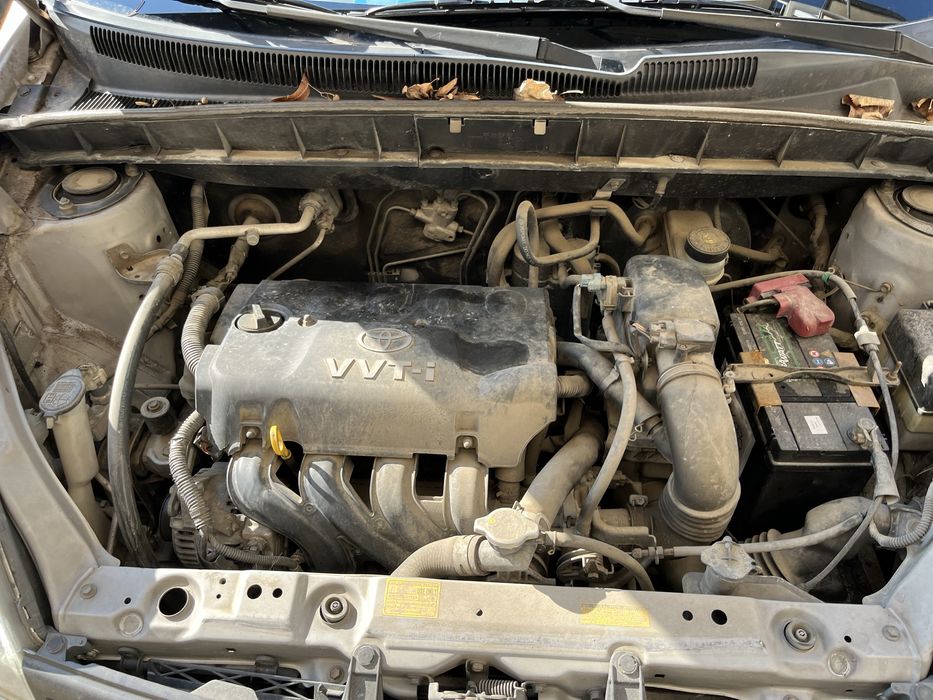 Toyota Yaris Versi 1.3vvt на части