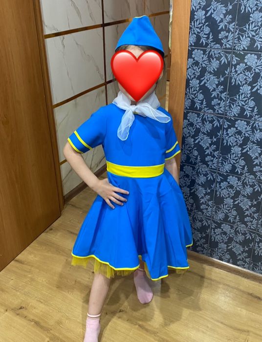 Продам детское платье стюардессы