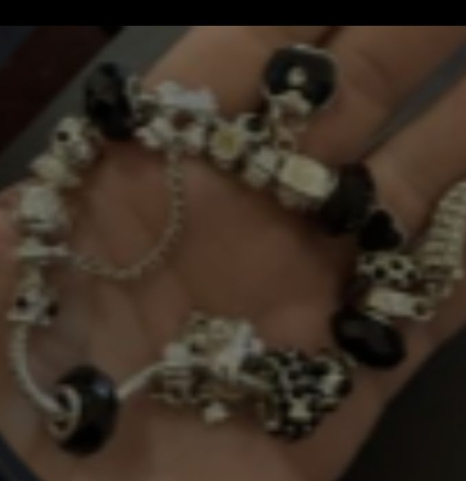 Vând brățară de argint Pandora