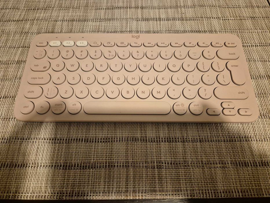 Tastatura wireless Logitech K380 roz