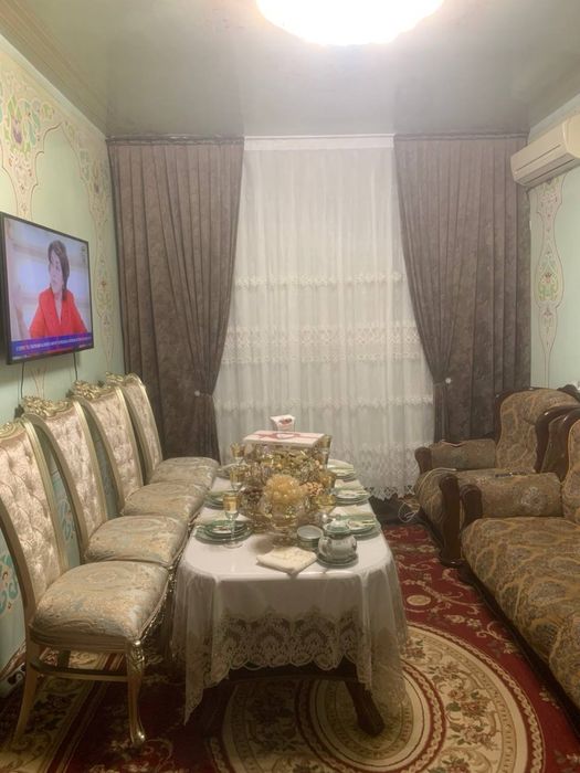 Qoraqamich 2:4 1/4/4 balkon 2:6 srochno sotiladi