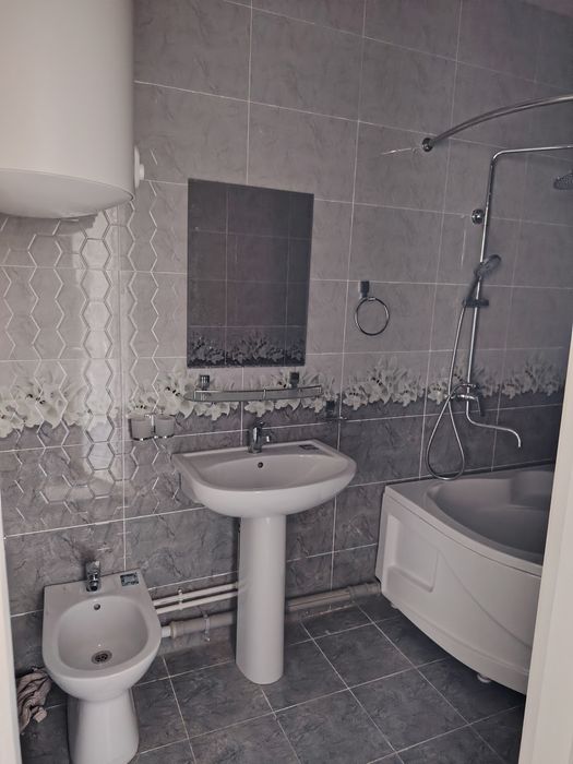 Fargona Eco shaharda 2 xonali kvartira 78 kv