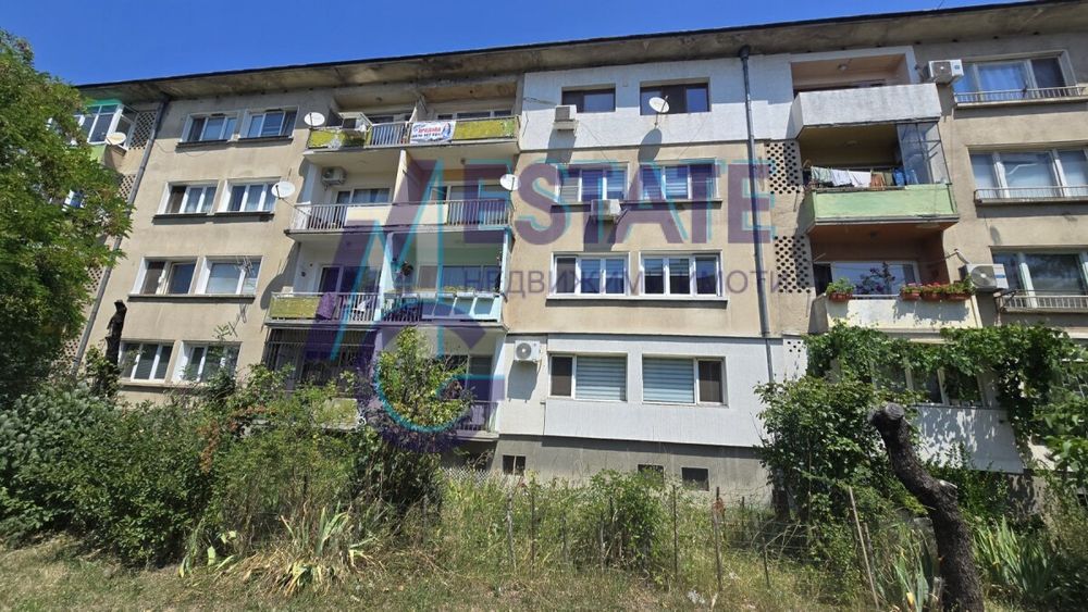 Двустаен апартамент с отделна кухня и 2 тераси в гр.София, Надежда - снимка 1