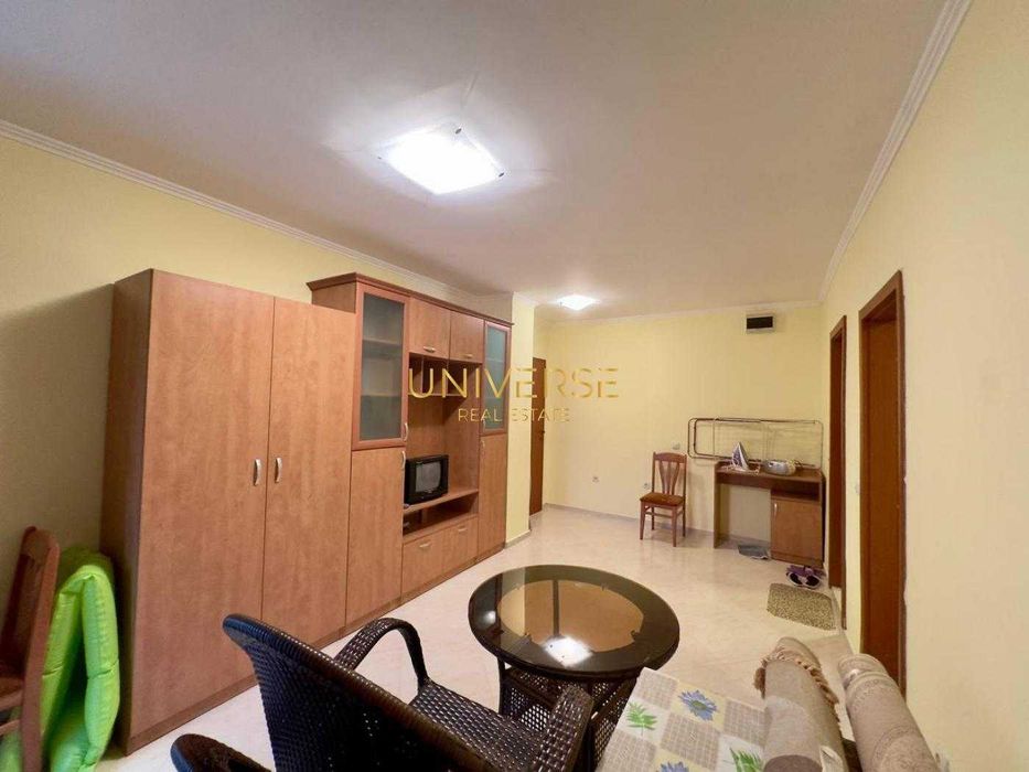 Продава се Четиристаен апартамент в Свети Влас - 295 кв.м за 950 €/кв.м - Снимка #2