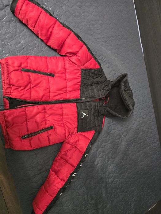 Много дрешки и обувки