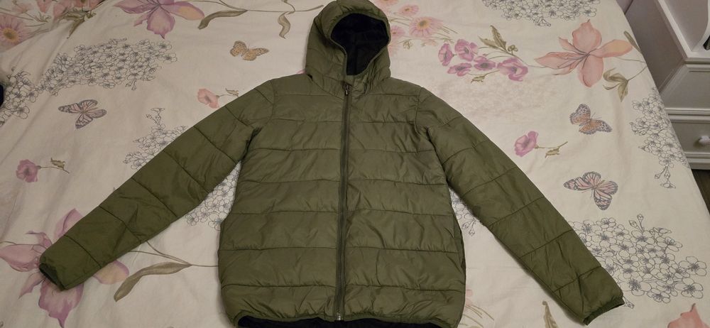 Яке   за   момче