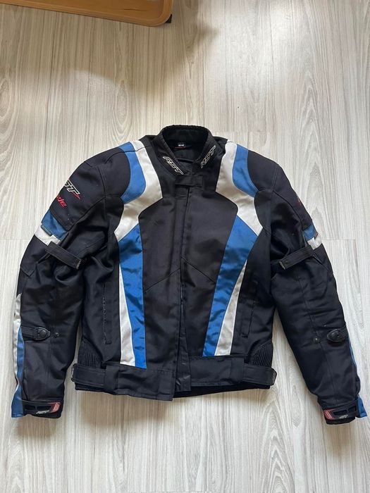 Мото комплект – яке RST, кевларен панталон Akito и обувки Probiker