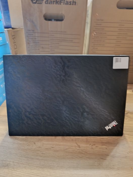 Lenovo Thinkpad T490s
