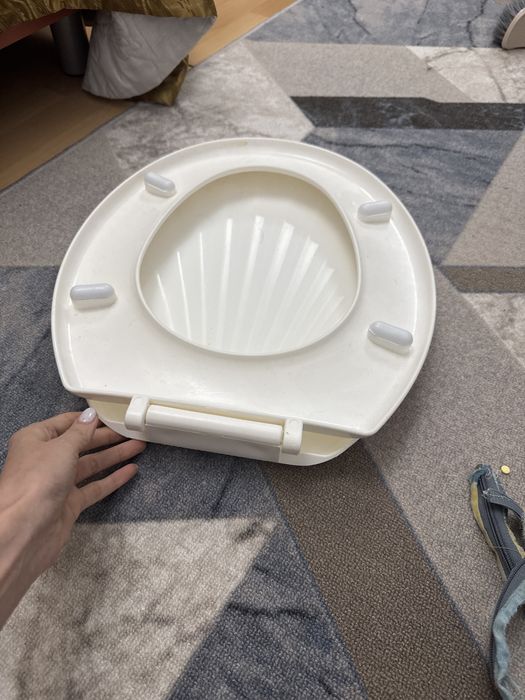 Крышка для унитаза