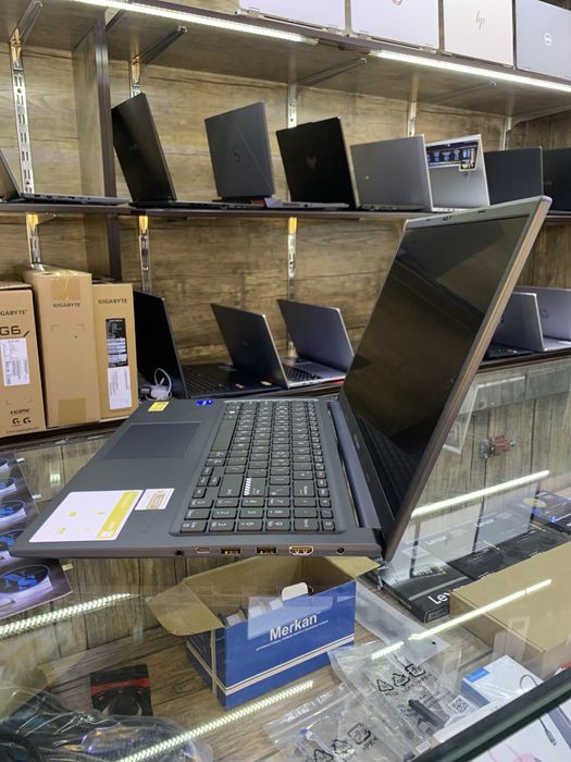 Новый Asus Vivobook Core i5