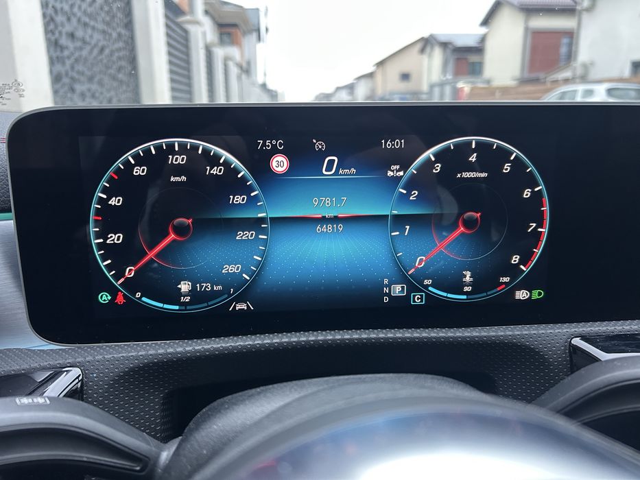 Mercedes CLA 220 Benzină AMG Line 12/2019 Automat 65.000 km