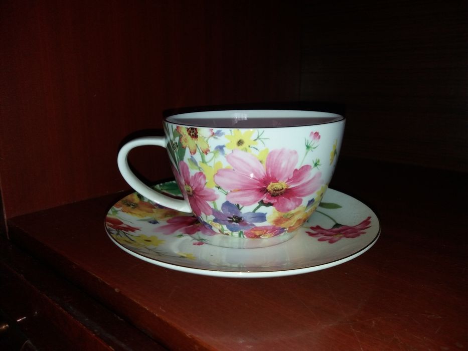 Чайная пара "Цветы и бабочки".