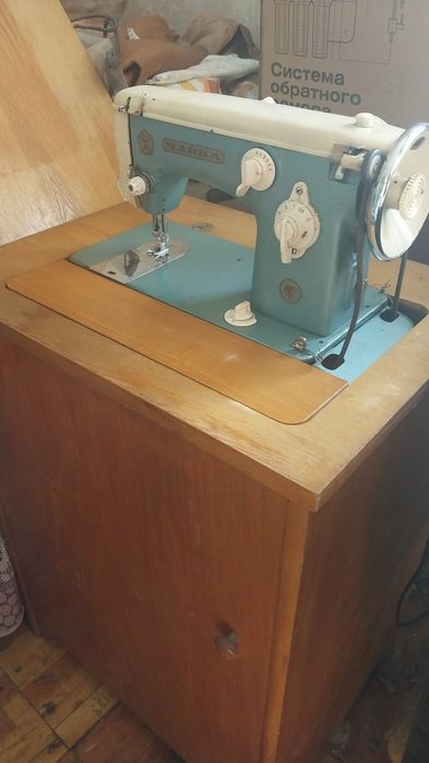 Швейная машинка чайка