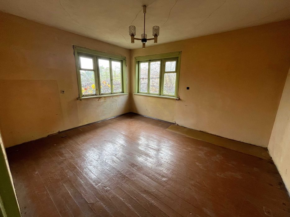 Продава се Къща в Казанлък - 180 кв.м за 652 €/кв.м - Снимка #7