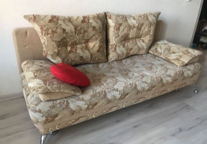 Отдам диван бесплатно