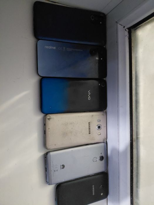 Продам буу телефоны