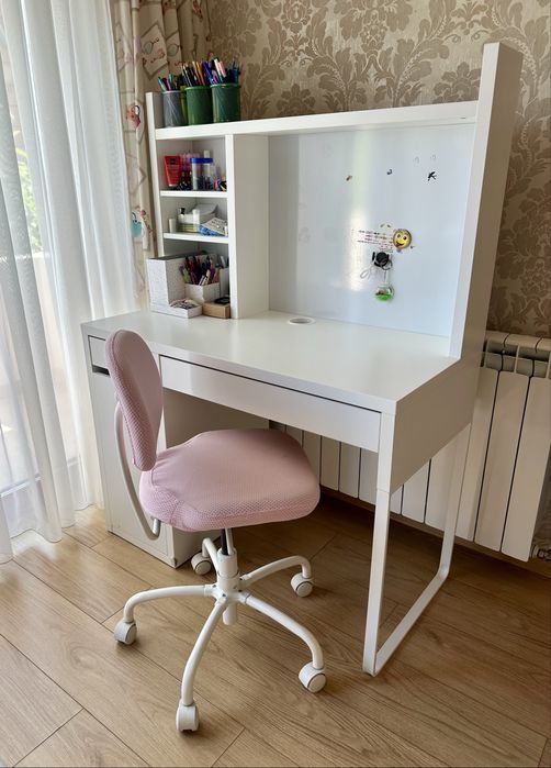 Scaun birou copii, roz deschis ikea