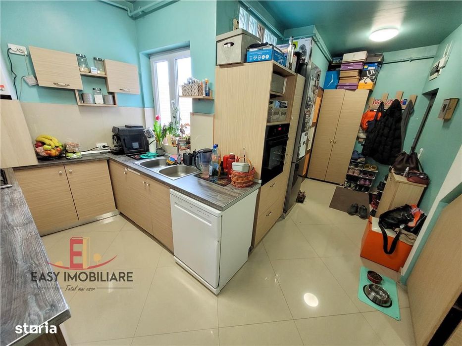 Apartament 4 camere , Piata Matei Corvin , 95mp , Semi-Central