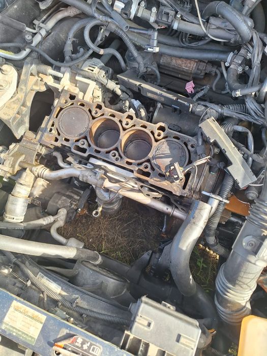 Opel Astra J 1.6 benzină turbo cu GPL