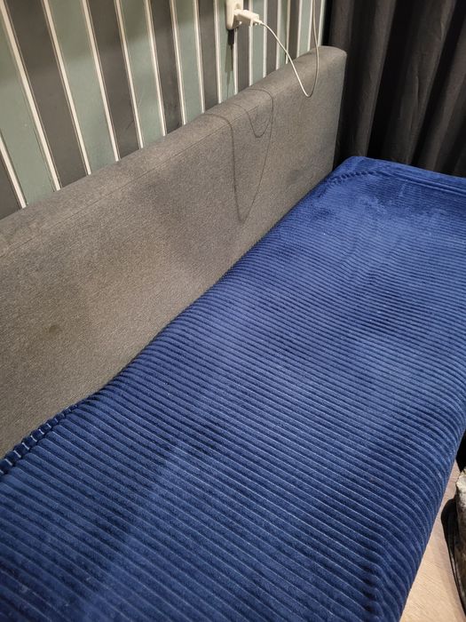 Продам диван для подростка