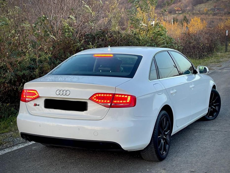 AUDI A4 2010 — imagine 3