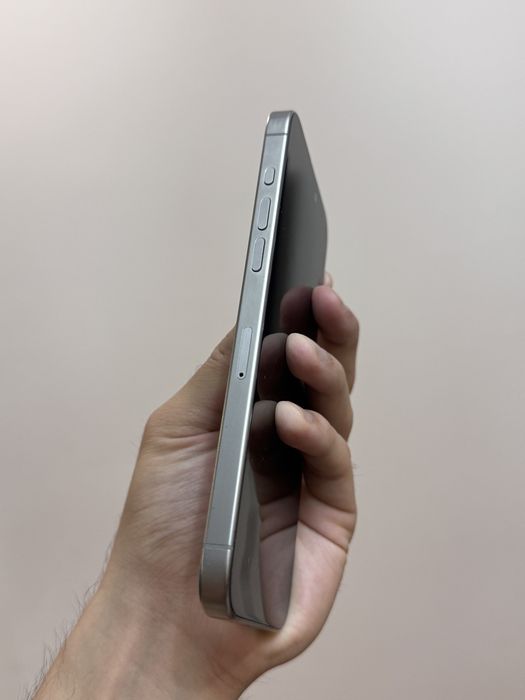 Iphone 15 Pro Max. 1 терабайт.