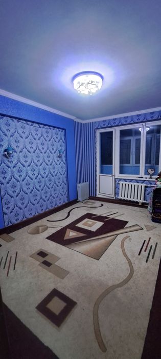 Ислом Каримов кучаси 120 a 118 7 микрарайон да 3 хонали уй сотилади.