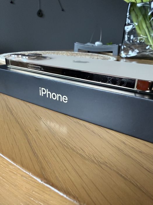 Продавам iPhone 13 Pro Max 256 GB