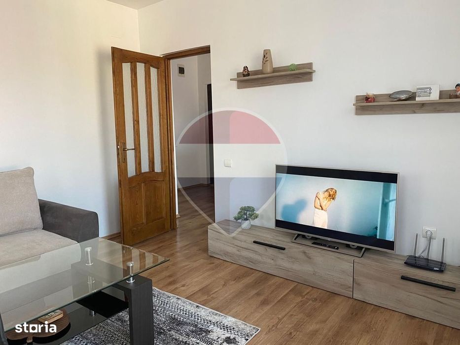 Apartament cu 2 camere decomandate, parcare inclusă, Str. Tineretului — fotografia 3