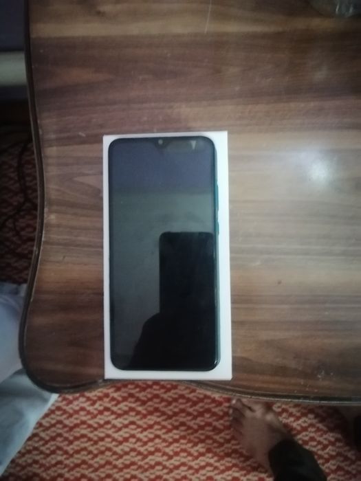 Хуавей у 6п продаётся срочна