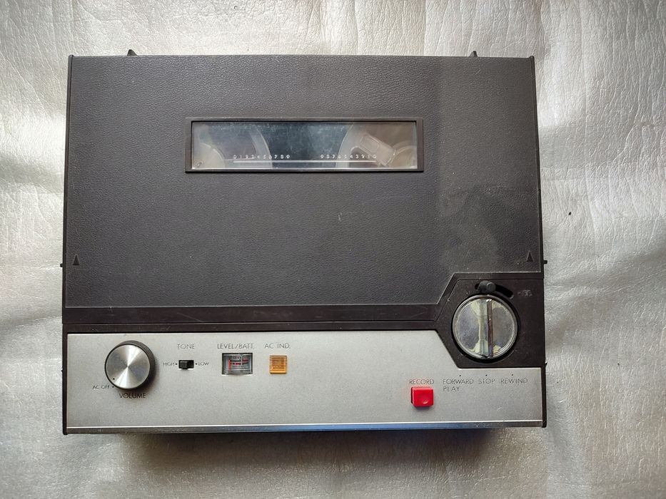 Магнетофон Sharp