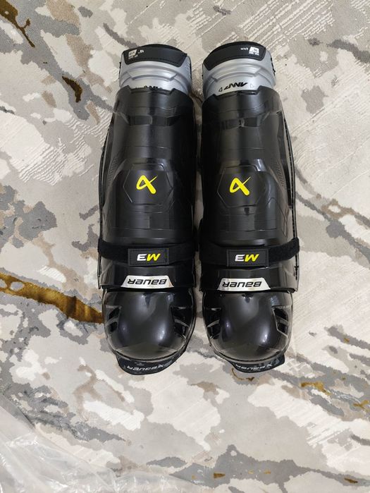 Наколенники. Новые.