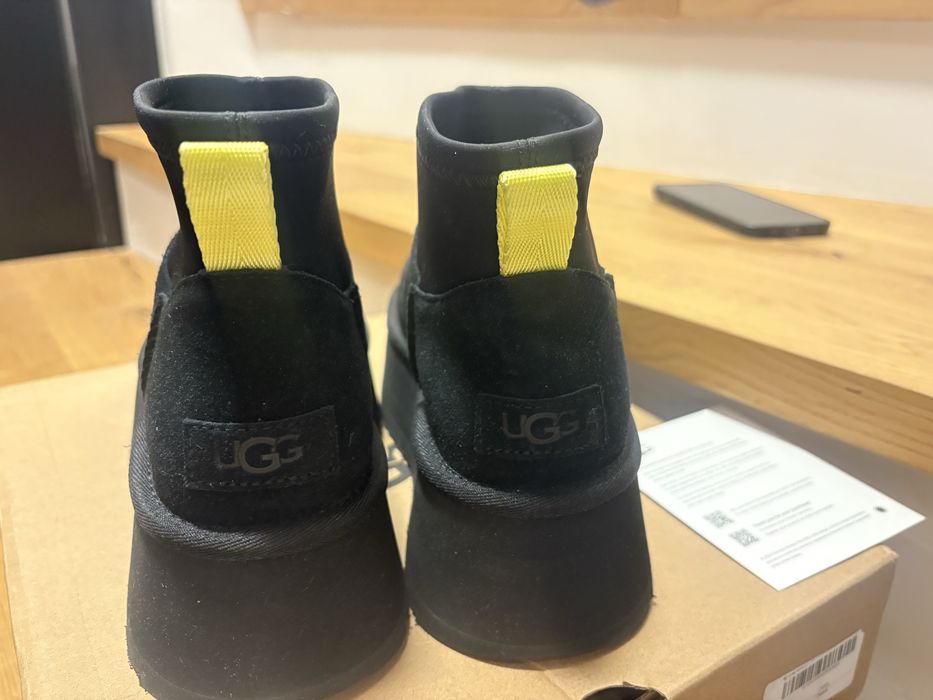 UGG Mini Dipper originale, in cutie