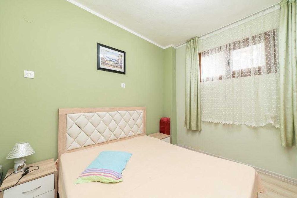 Продава се Тристаен апартамент в София, Лозенец - 90 кв.м за 850 €/кв.м - Снимка #1