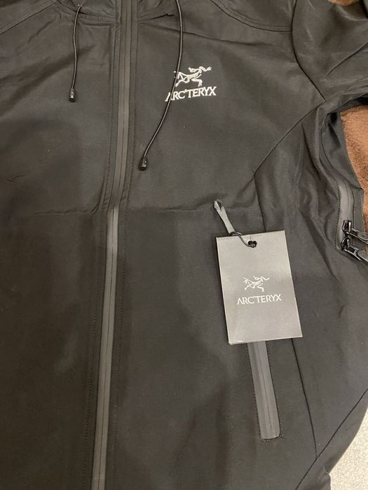 чернп аrcteryx яке