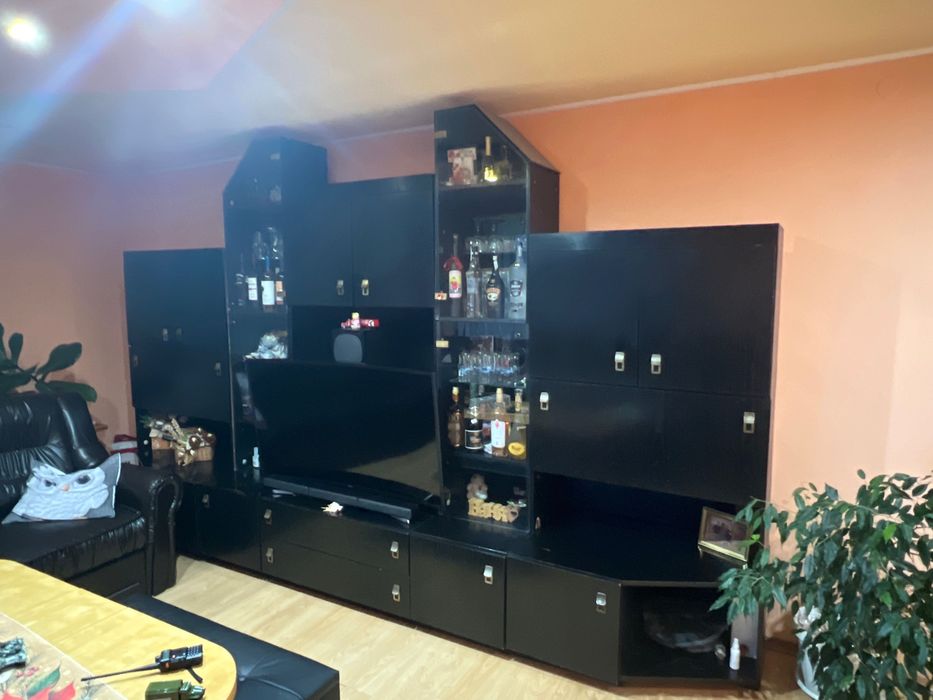 Холна секция и диван