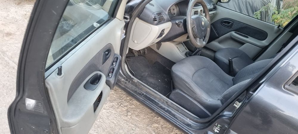 Tapiterie usi Renault Clio panouri uși interior mocheta satoza