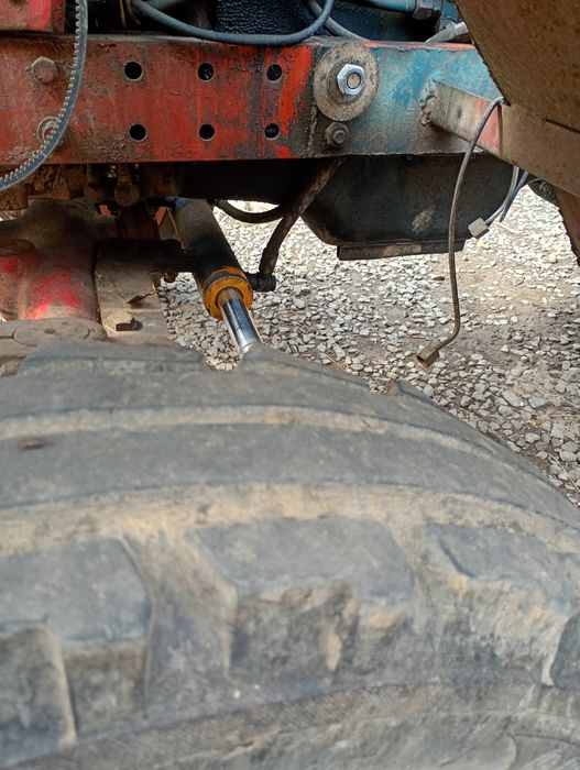 Tractor u650 cu acte