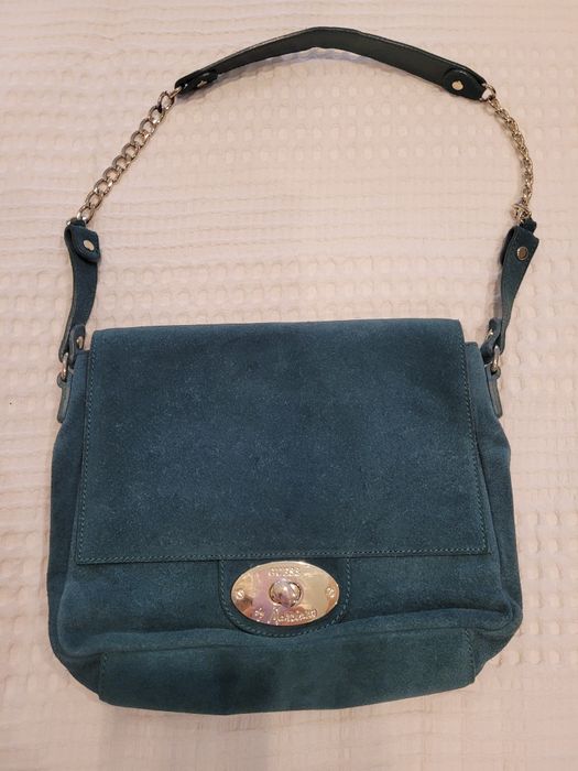 Geanta Guess din piele intoarsa