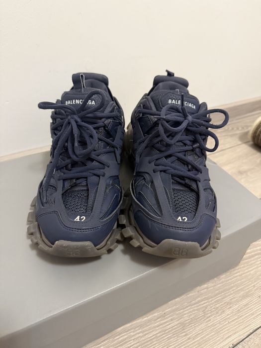 Balenciaga track navy blue clear sole .nr.42