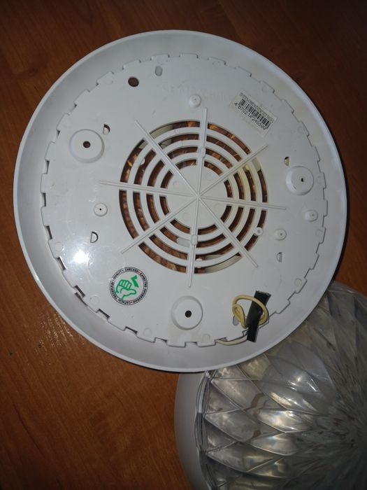 Светильник патроном.