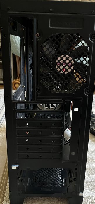 Корпус Aerocool