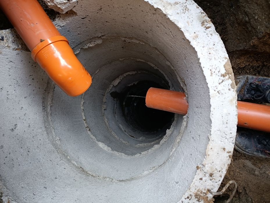 Копаене на Септични Ями,Полагане на Бетони