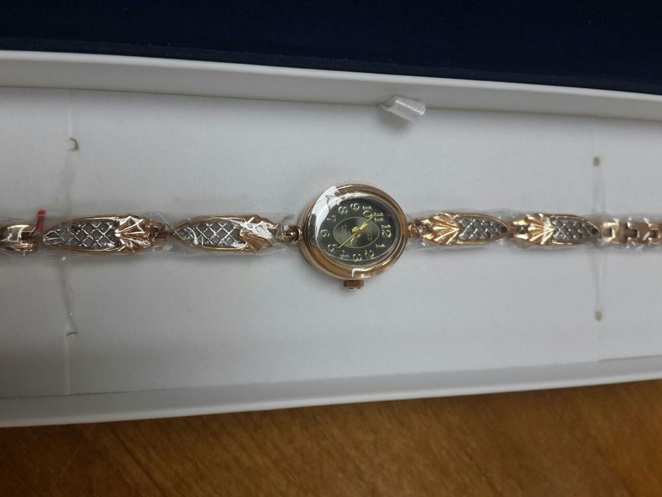 Продаётся часы соло