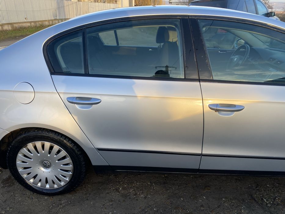 Dezmembrez vw passat b6 euro5 2.0 diesel